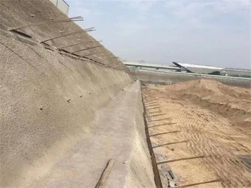金溪河道边坡加固